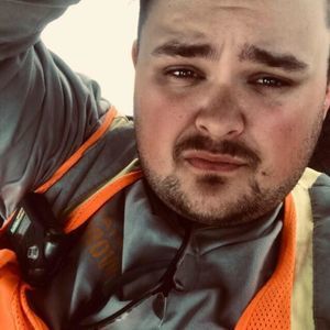 Meet your Posher, Adam